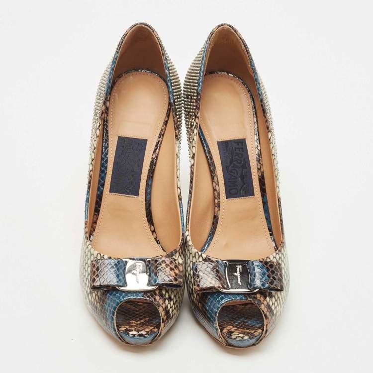 Pre Owned Salvatore Ferragamo Multicolor Python Embossed Leather Studded Vara Bow Peep Toe Pumps Size 40.5