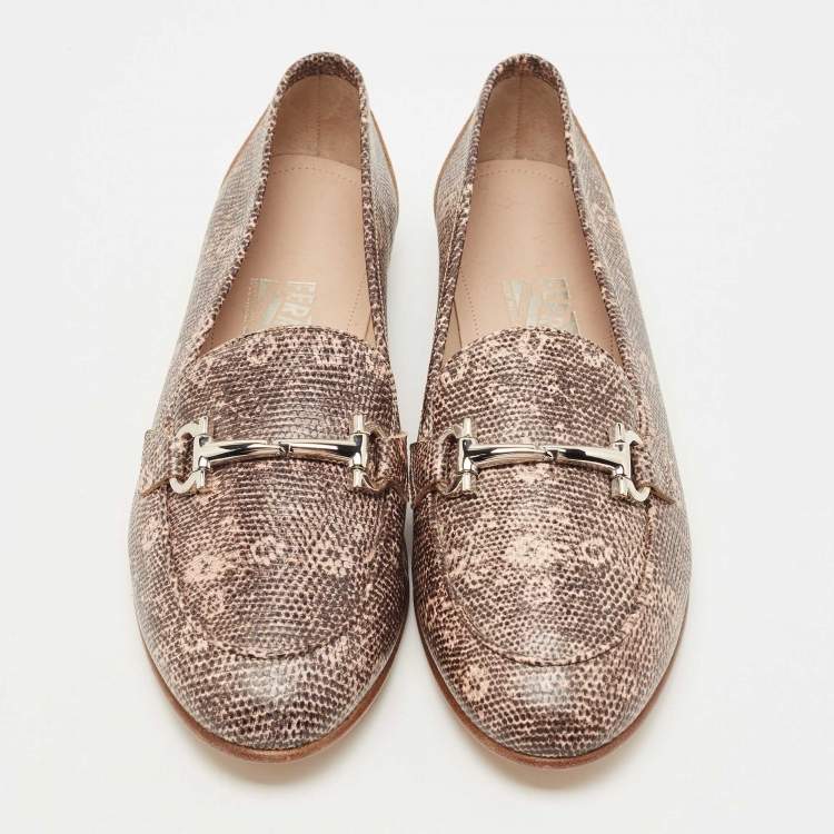 Pre Owned Salvatore Ferragamo Beige/Brown Lizard Embossed Leather Gancini Loafers Size 39