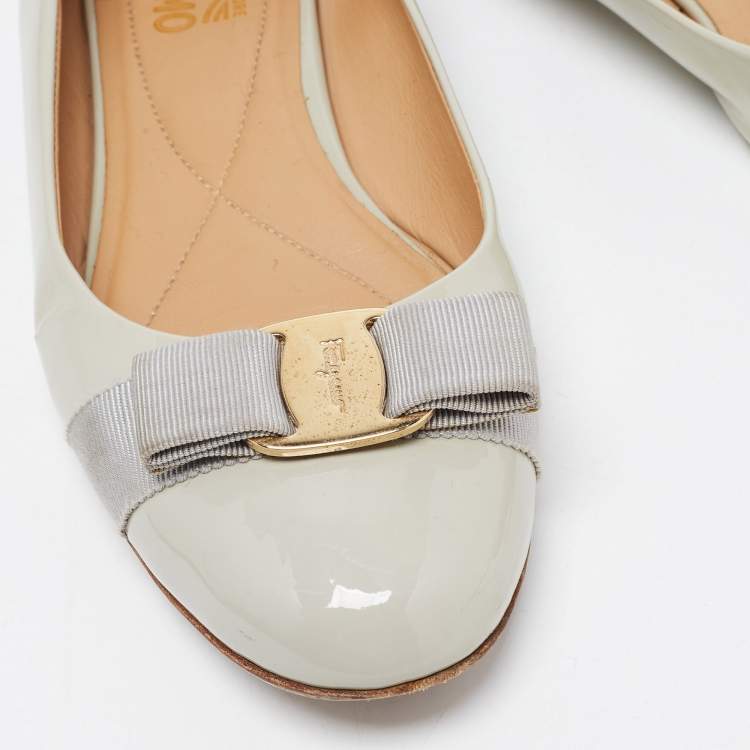 Pre Owned Salvatore Ferragamo Grey Patent Leather Varina Ballet Flats Size 39.5