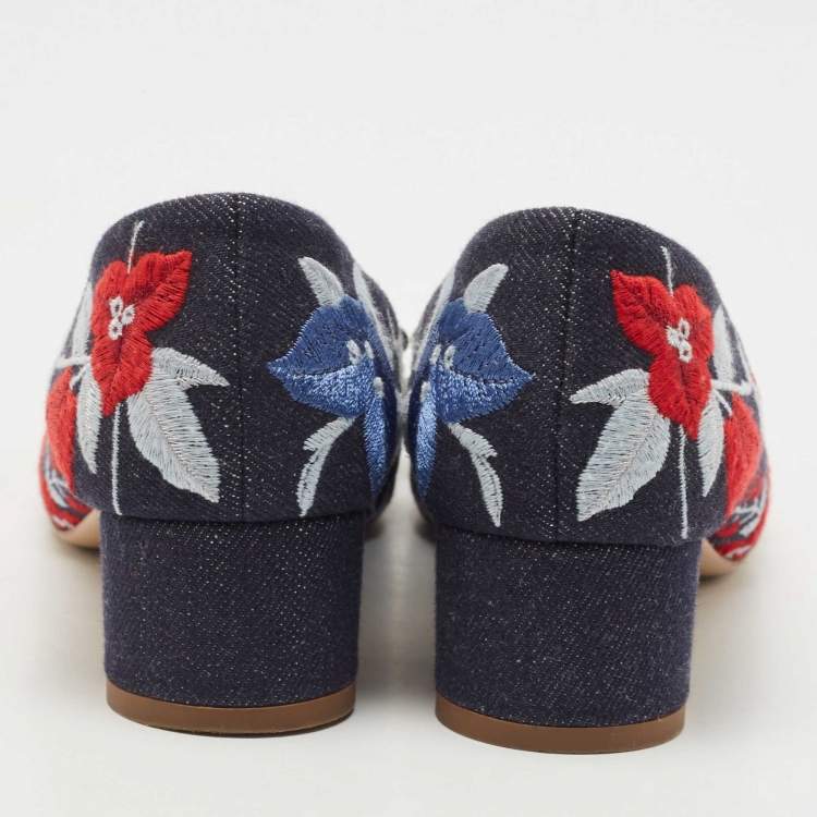 Pre Owned Salvatore Ferragamo Blue Denim Vara Bow  Block Heel Pumps Size 35.5