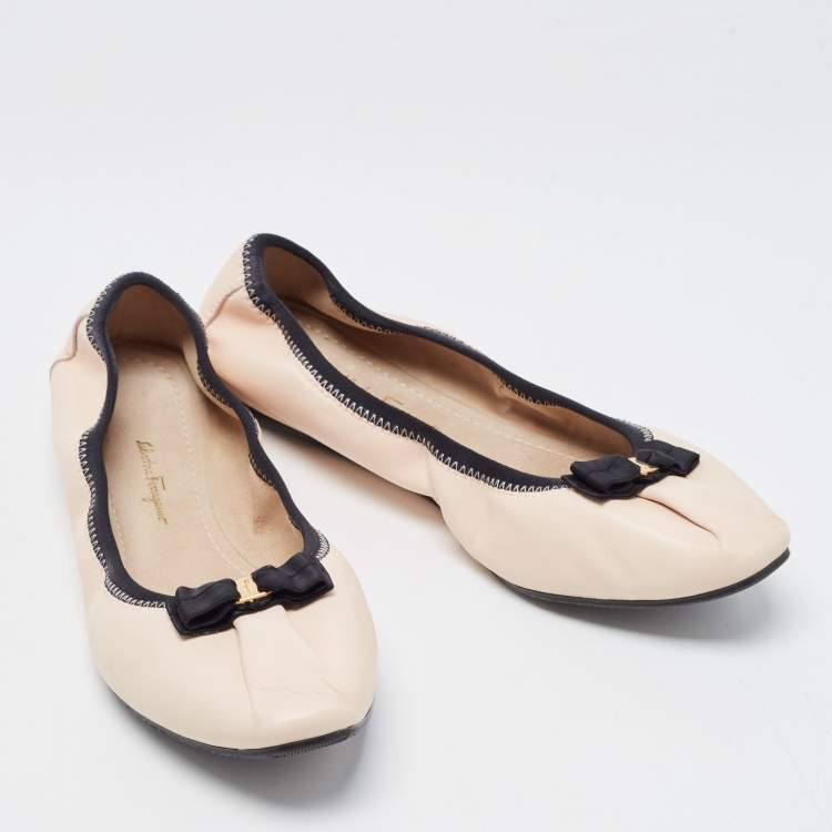 مملوكة مسبقًا Salvatore Ferragamo Pink Leather My Joy Ballet Flats Size 39.5