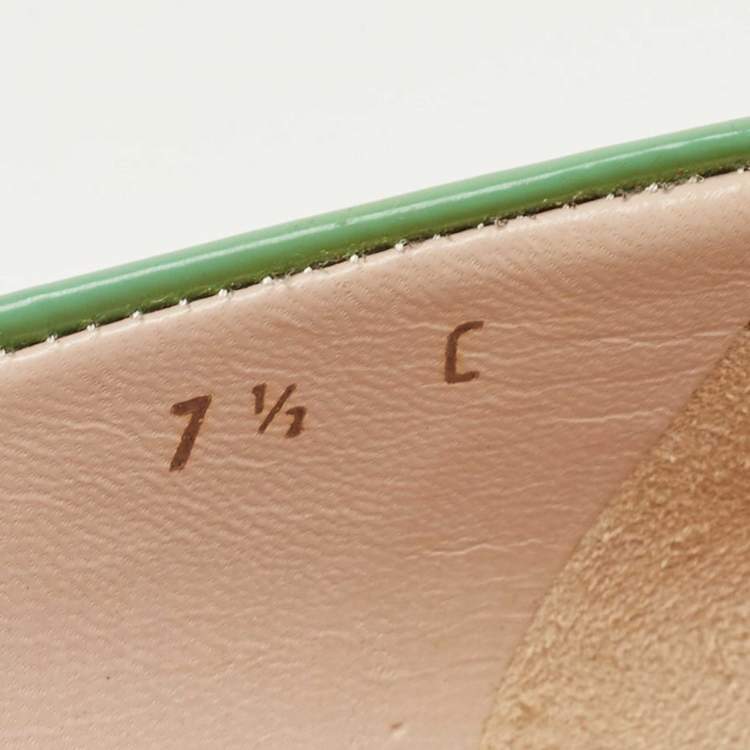 Pre Owned Salvatore Ferragamo Green Patent Leather Vara Bow Pumps Size 38