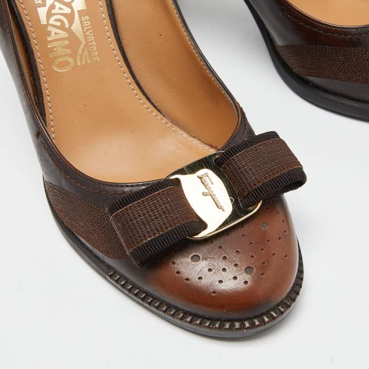 Pre Owned Salvatore Ferragamo Brown Leather Vara Bow Block Heels Pumps Size 38