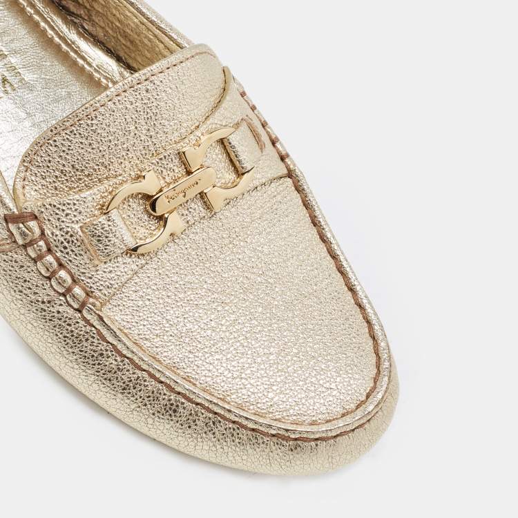 Pre Owned Salvatore Ferragamo Gold Leather Slip On Loafers Size 37