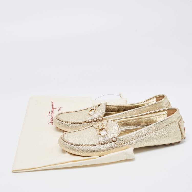 Pre Owned Salvatore Ferragamo Gold Leather Slip On Loafers Size 37