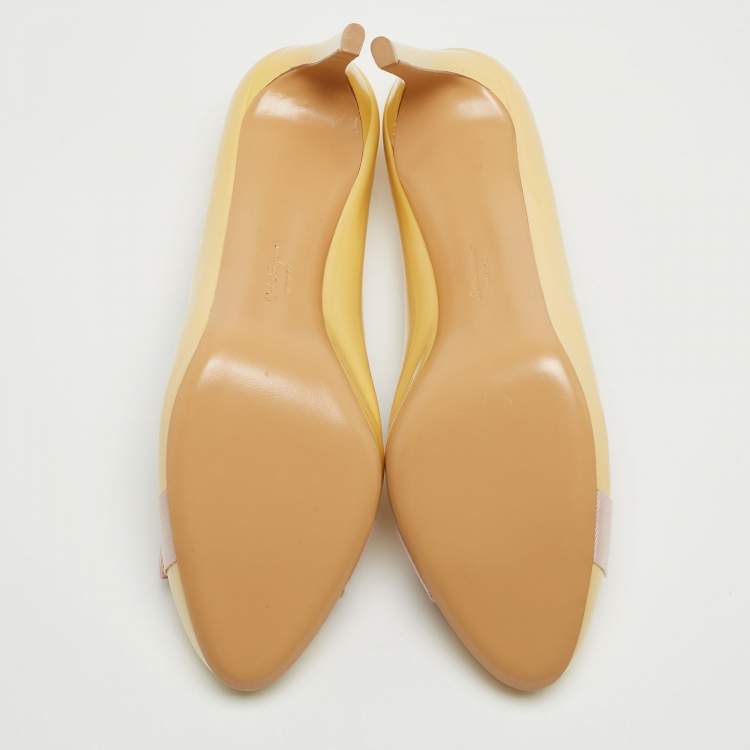 Pre Owned Salvatore Ferragamo Yellow Patent Leather Vara Bow Platform Pumps Size 41.5