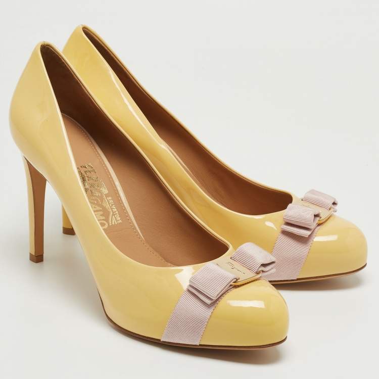 Pre Owned Salvatore Ferragamo Yellow Patent Leather Vara Bow Platform Pumps Size 41.5