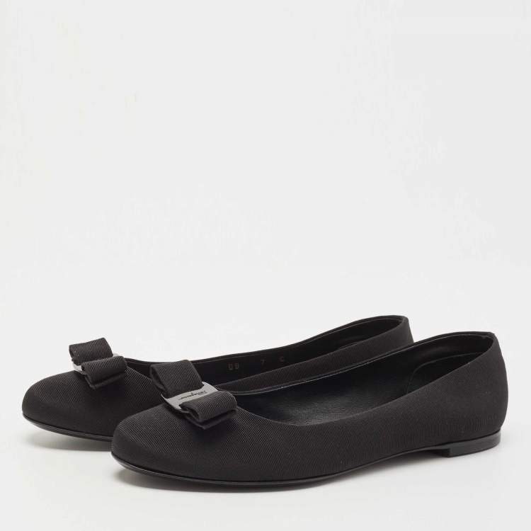 Pre Owned Salvatore Ferragamo Black Canvas Varina Ballet Flats Size 37.5