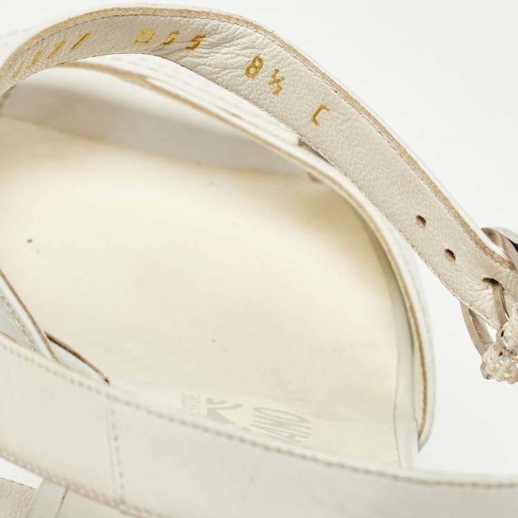 Pre Owned Salvatore Ferragamo White Leather Ankle Strap Sandals Size 39
