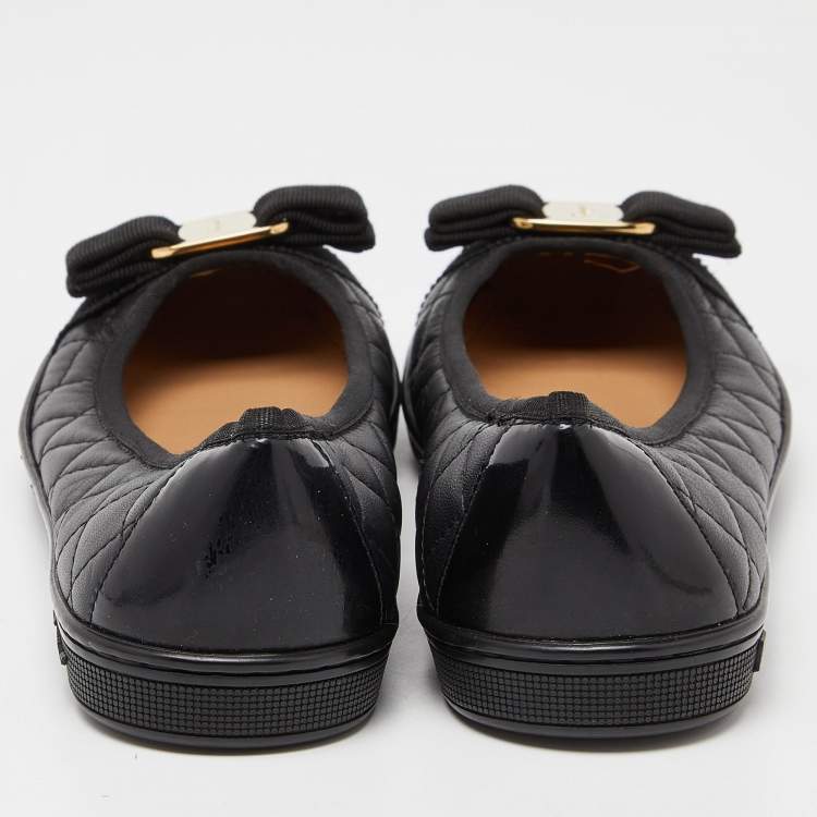 Pre Owned Salvatore Ferragamo Black Quilted Leather and Patent Varina Ballet Flats Size 35.5