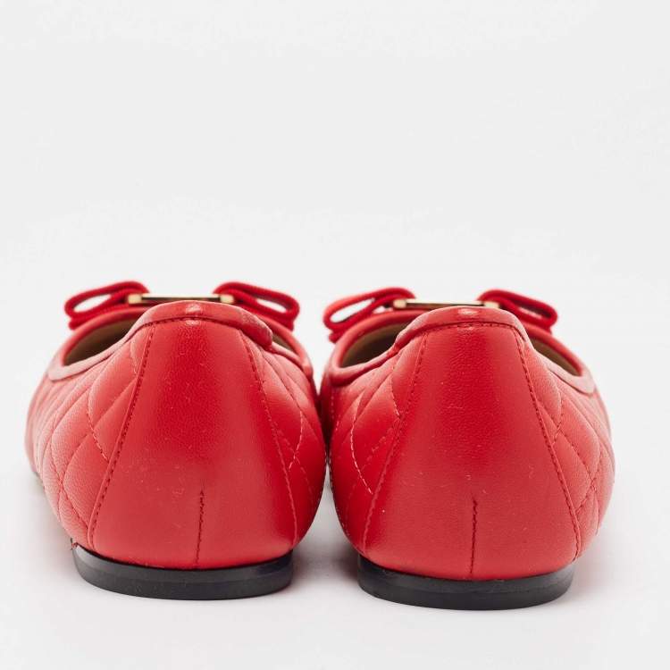 Pre Owned Salvatore Ferragamo Red Patent and Leather Varina Ballet Flats Size 37.5