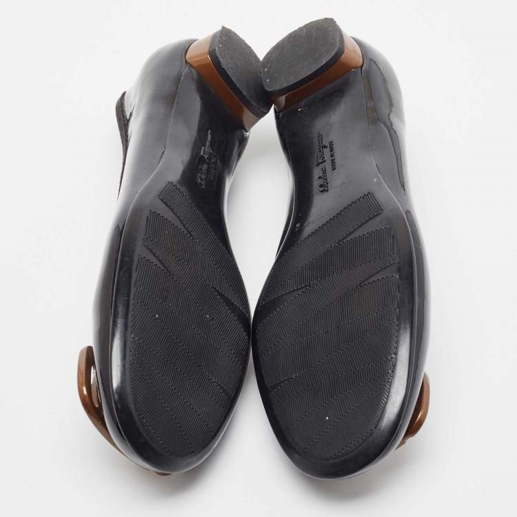 Pre Owned Salvatore Ferragamo Black Patent Leather  Buckle Ballet Flats Size 35.5
