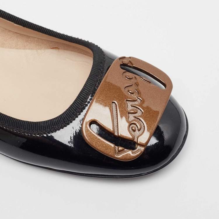 Pre Owned Salvatore Ferragamo Black Patent Leather  Buckle Ballet Flats Size 35.5