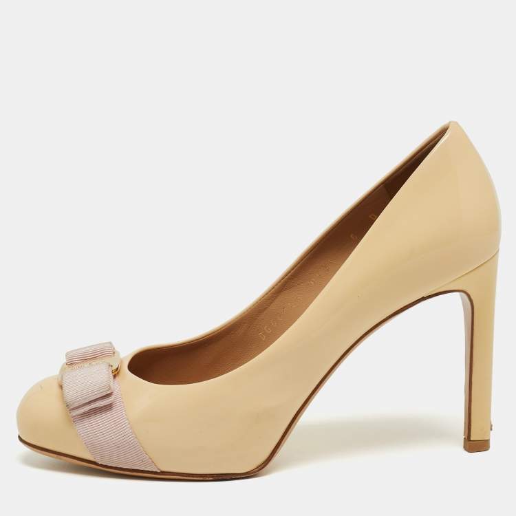 Pre Owned Salvatore Ferragamo Beige Patent Leather Carla Vara Bow Platform Pumps Size 36.5