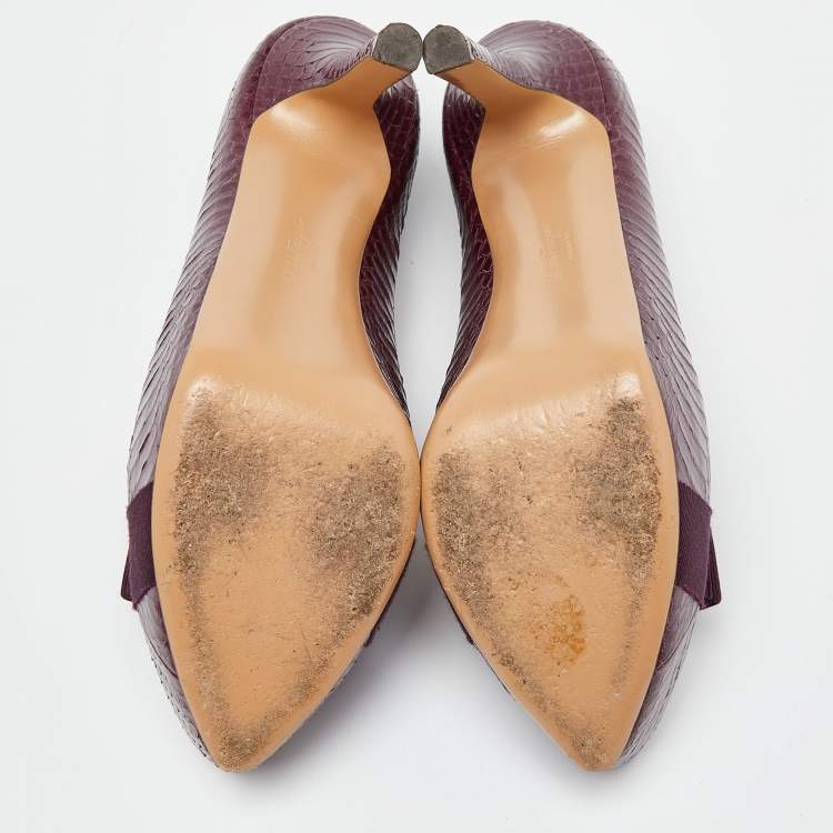Pre Owned Salvatore Ferragamo Purple Watersnake Vara Bow Pumps Size 38.5