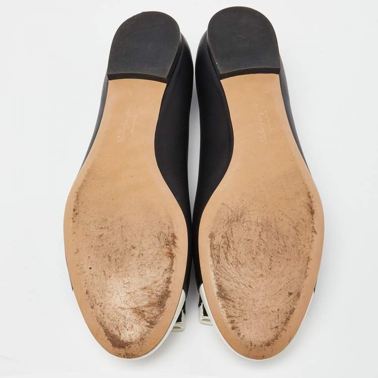 Pre Owned Salvatore Ferragamo Black/White Leather Varina Ballet Flats Size 40