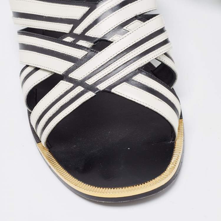 Pre Owned Salvatore Ferragamo Black/White Leather Ankle Strap Sandals Size 40 