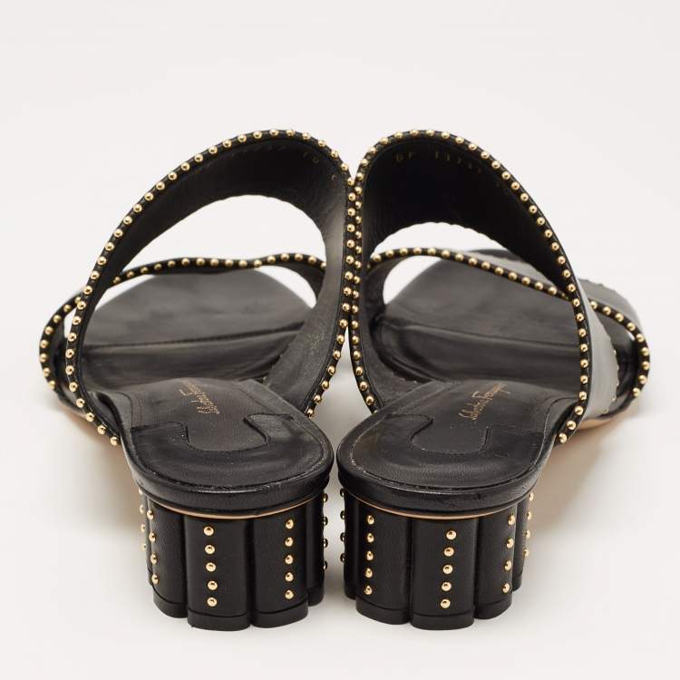 Pre Owned Salvatore Ferragamo Black Leather Studded Slide Sandals Size 40.5 