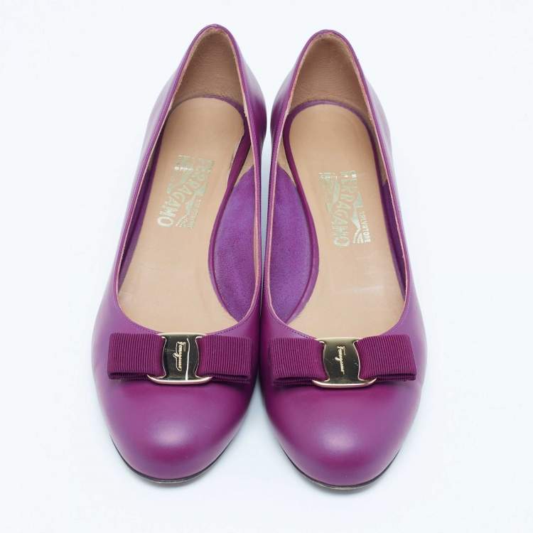 Pre Owned Salvatore Ferragamo Purple Leather Vara Bow Pumps Size 41