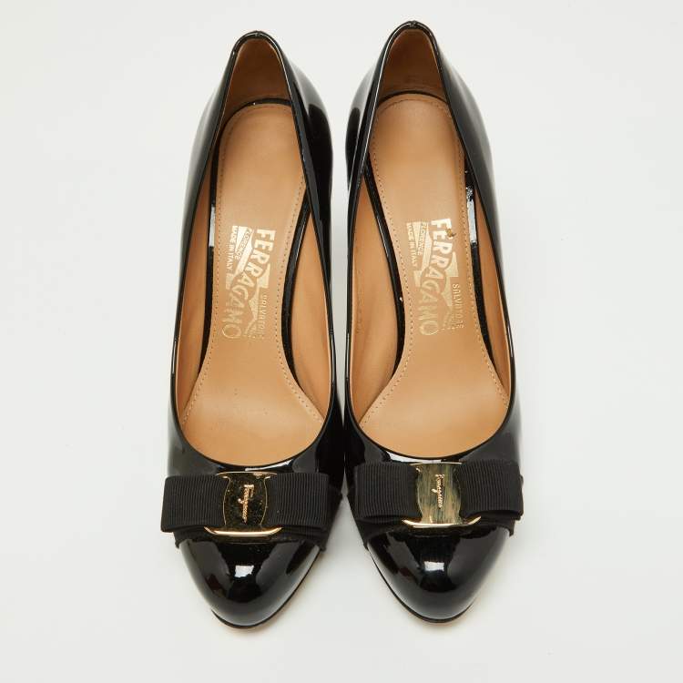 Pre Owned Salvatore Ferragamo Black Patent Leather Carla Vara Bow Platform Pumps Size 38.5