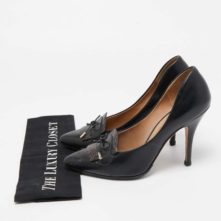Pre Owned Salvatore Ferragamo Black Leather Pointed Toe Loafer Pumps Size 40