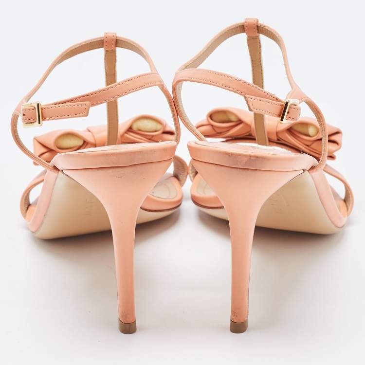 Pre Owned Salvatore Ferragamo Peach Leather Bow T-Bar Ankle Strap Sandals Size 39 