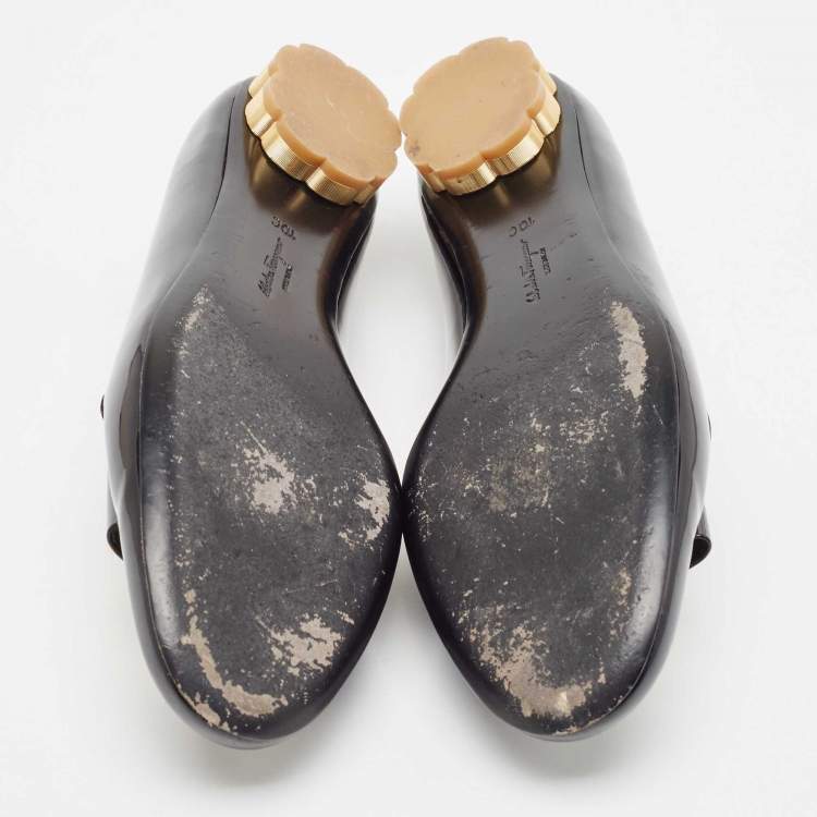 مملوكة مسبقًا Salvatore Ferragamo Black Patent Leather Smoking Slippers Size 40.5