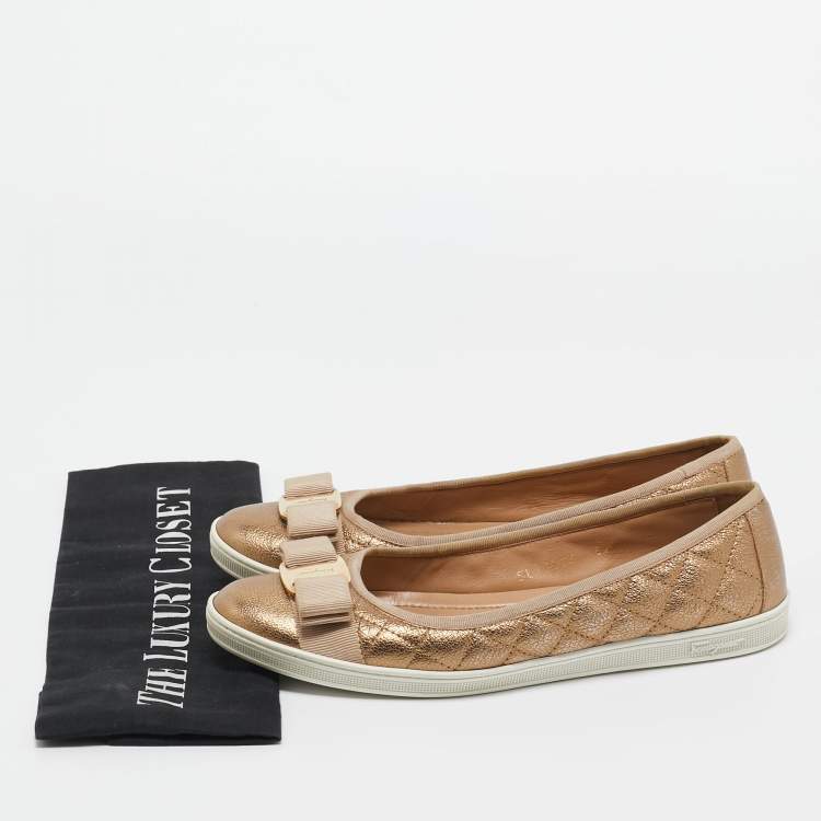 Pre Owned Salvatore Ferragamo Gold Leather Varina Ballet Flats Size 37