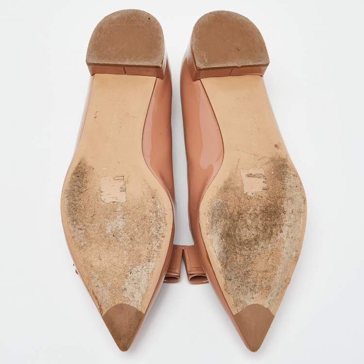 مملوكة مسبقًا Salvatore Ferragamo Peach Patent Leather Zeri Pointed Toe Ballet Flats Size 37.5