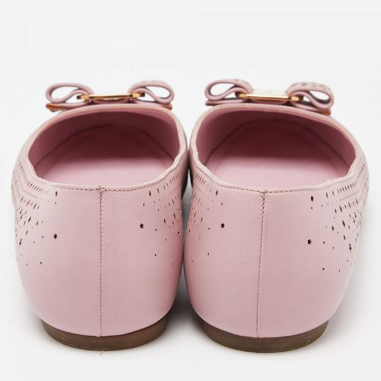 Pre Owned Salvatore Ferrgamo Pink Laser Cut Leather Vara Bow Ballet Flat Size 40