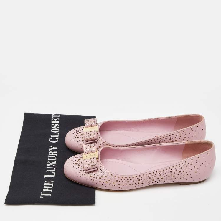 Pre Owned Salvatore Ferrgamo Pink Laser Cut Leather Vara Bow Ballet Flat Size 40
