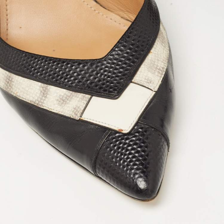 Pre Owned Salvatore Ferragamo Black/White Textured Leather Pointed Toe Pumps Size 38.5 