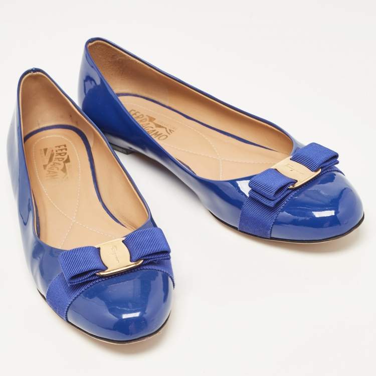 Pre Owned Salvatore Ferragamo Blue Patent Leather Varina  Ballet Flats Size 42