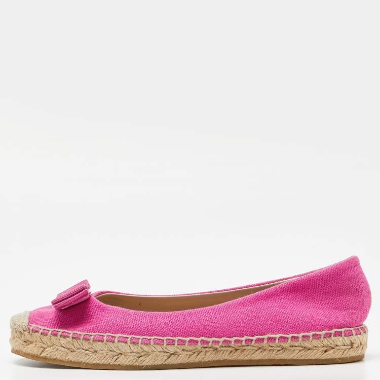 Pre Owned Salvatore Ferragamo Pink Canvas Mandy Vara Bow Espadrille Flats Size 37.5
