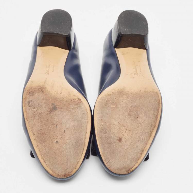 Pre Owned Salvatore Ferragamo Navy Blue Leather Vara Bow Pumps Size 39.5
