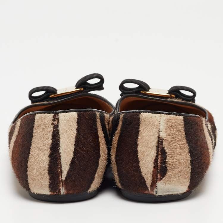 Pre Owned Salvatore Ferragamo Brown/Beige Printed Calf Hair Varina Ballet Flats Size 40
