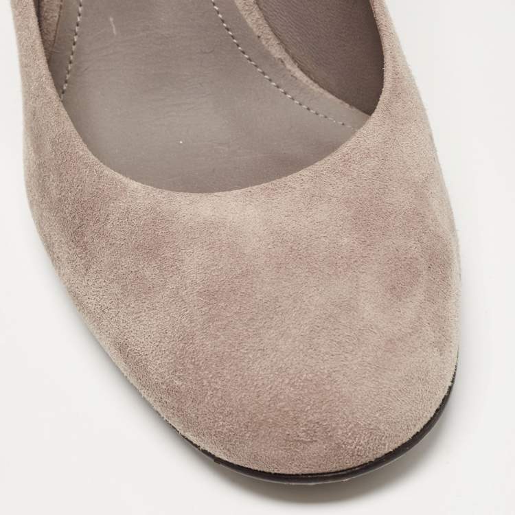 Pre Owned Salvatore Ferragamo Grey Suede Lucca Pumps Size 37
