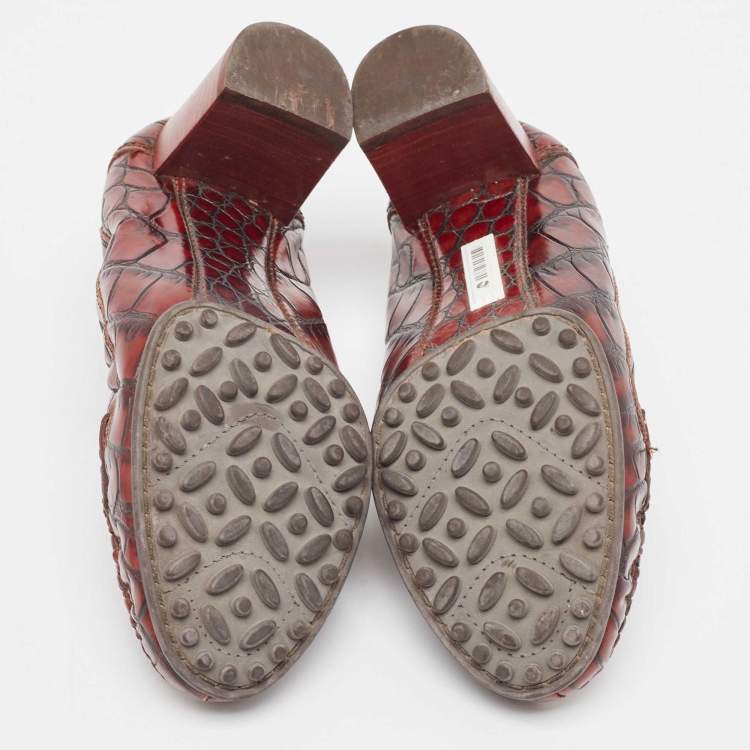 Pre Owned Salvatore Ferragamo Brown Crocodile Gancini Loafer Pumps Size 36.5