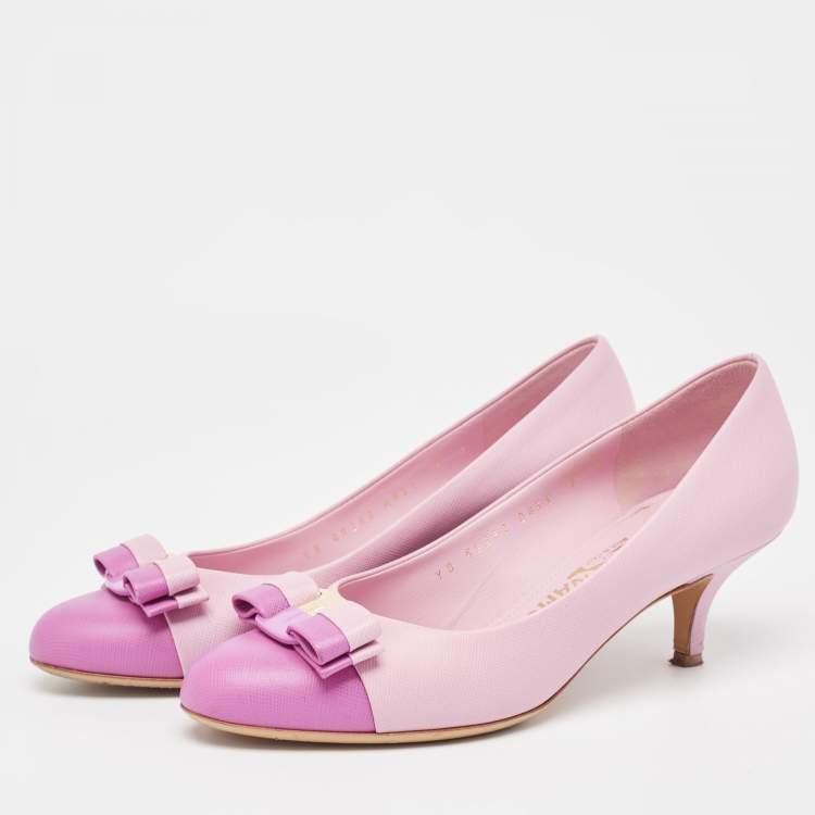 Pre Owned Salvatore Ferragamo Pink Leather Vara Bow Pumps Size 37.5