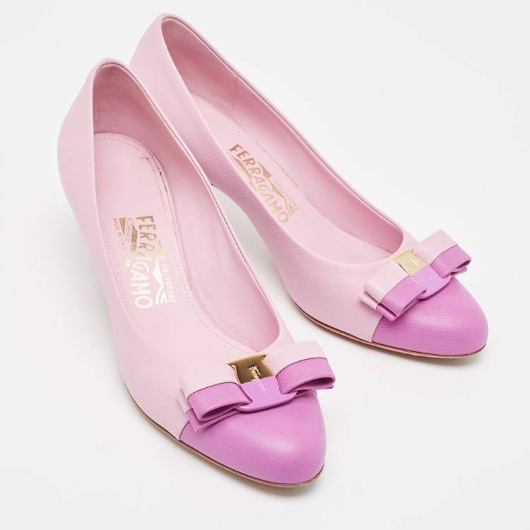 Pre Owned Salvatore Ferragamo Pink Leather Vara Bow Pumps Size 37.5