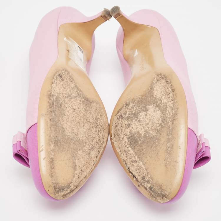 Pre Owned Salvatore Ferragamo Pink Leather Vara Bow Pumps Size 37.5