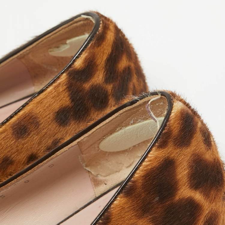 Pre Owned Salvatore Ferragamo Two Tone Leopard Print Calf Hair and Patent Sun Ballet Flats Size 38.5