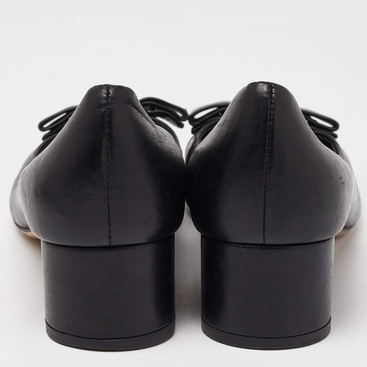 Pre Owned Salvatore Ferragamo Black Leather Vara Bow Block Heel Pumps Size 37