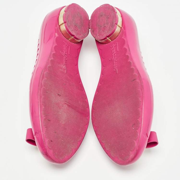 Pre Owned Salvatore Ferragamo Pink Rubber Vara Ballet Flats Size 39.5