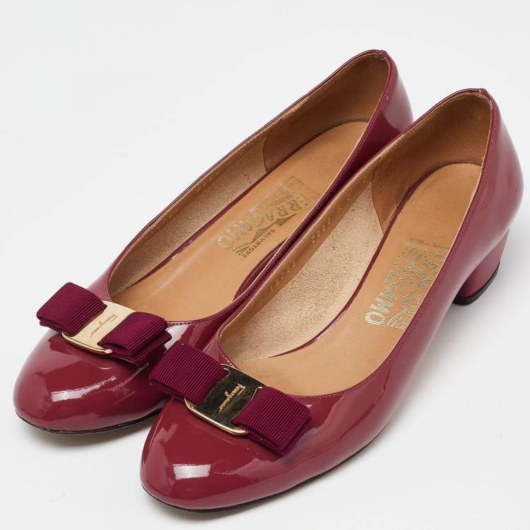 Pre Owned Salvatore Ferragamo Burgundy Patent Leather Varina Vara Bow Ballet Flats Size 37.5