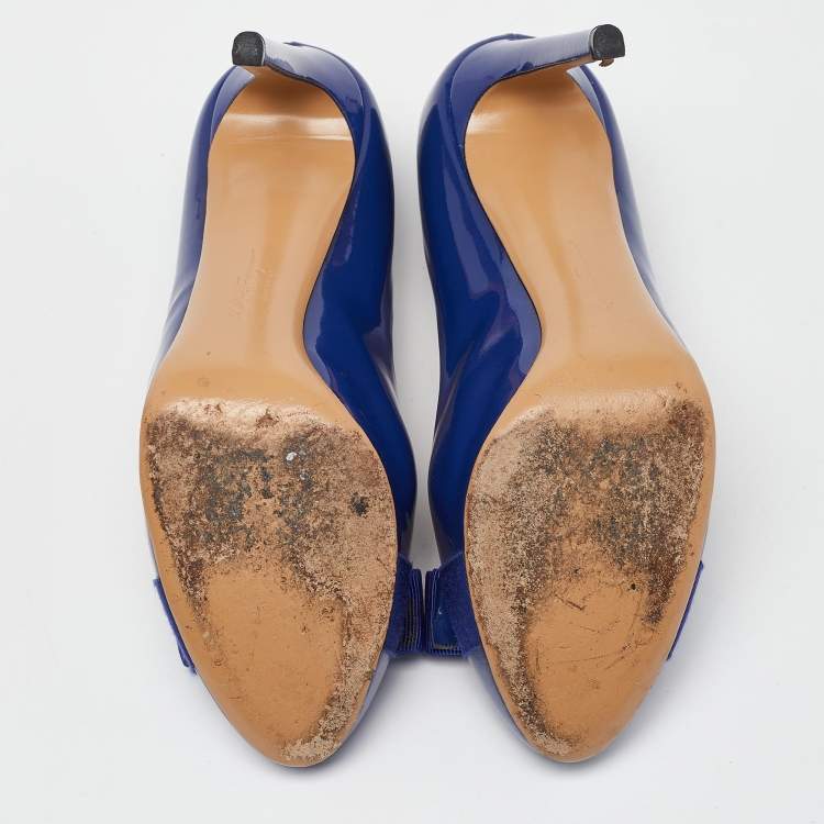 Pre Owned Salvatore Ferragamo Blue Patent Leather Vara Bow Platform Pumps Size 36