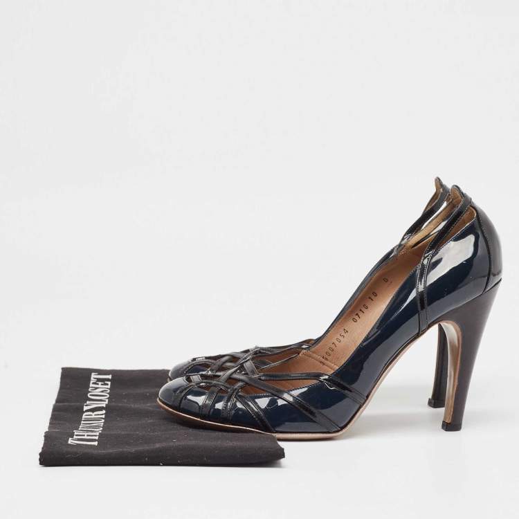 Pre Owned Salvatore Ferragamo Dark Blue/Black Patent Leather Strappy Pumps Size 40.5