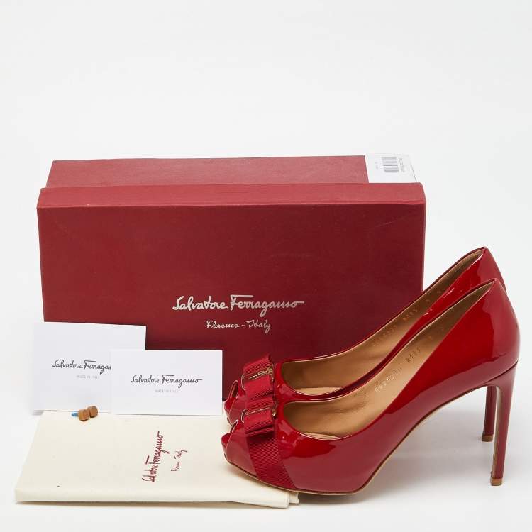 Pre Owned Salvatore Ferragamo Red Patent Leather Vara Bow Peep Toe Platform Pumps Size 38.5