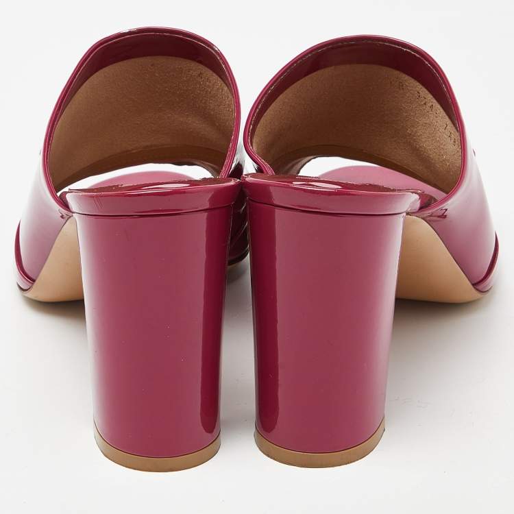 Pre Owned Salvatore Ferragamo Fuchsia Patent Leather Vara Bow Block Heel Mules Size 39