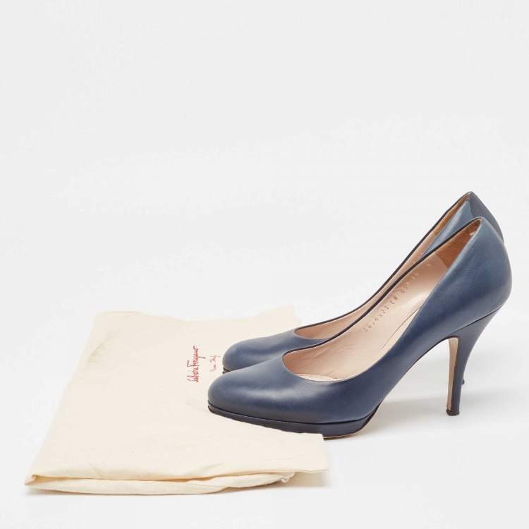 Pre Owned Salvatore Ferragamo Navy Blue Leather Platform Pumps Size 40.5
